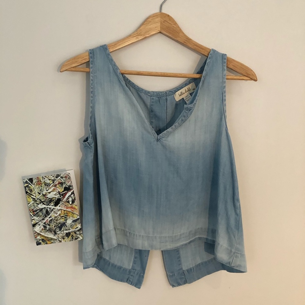 Bella Dahl Light Blue Sleeveless V-Neck Denim-Look Blouse